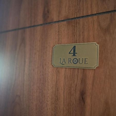 Hotel La Roue Vrsac Exterior foto